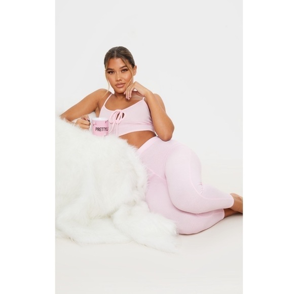 PrettyLittleThing Pants - PRETTYLITTLETHING Pink Ribbed Leggings